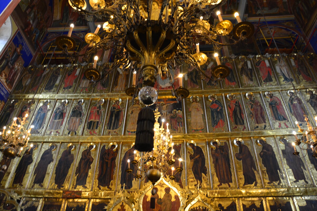 в храме - Галина R... в храме - Галина R...