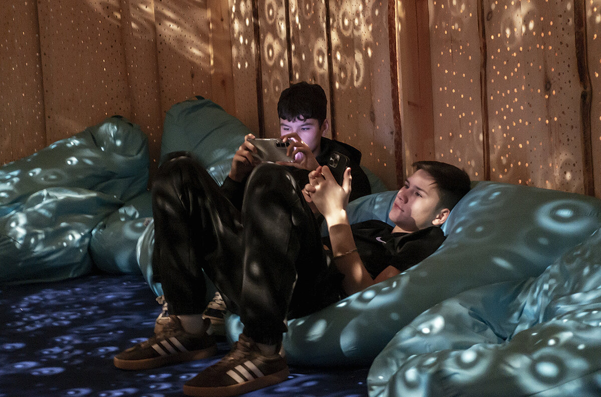 *** - Александр Русинов