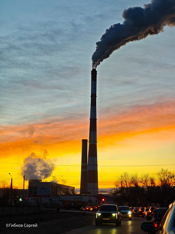 На рассвете. - Сергей Гибков