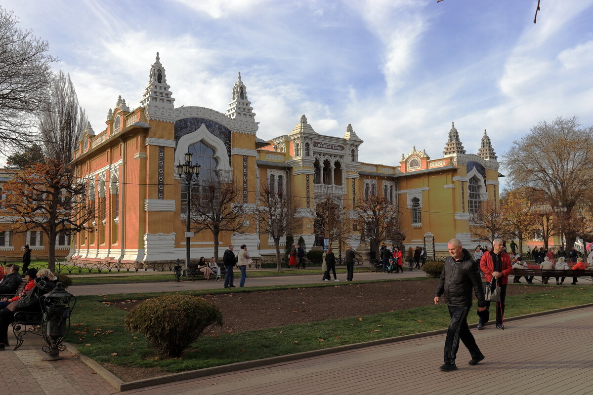 Главные нарзанные ванны. - Александр Николаев Главные нарзанные ванны. - Александр Николаев