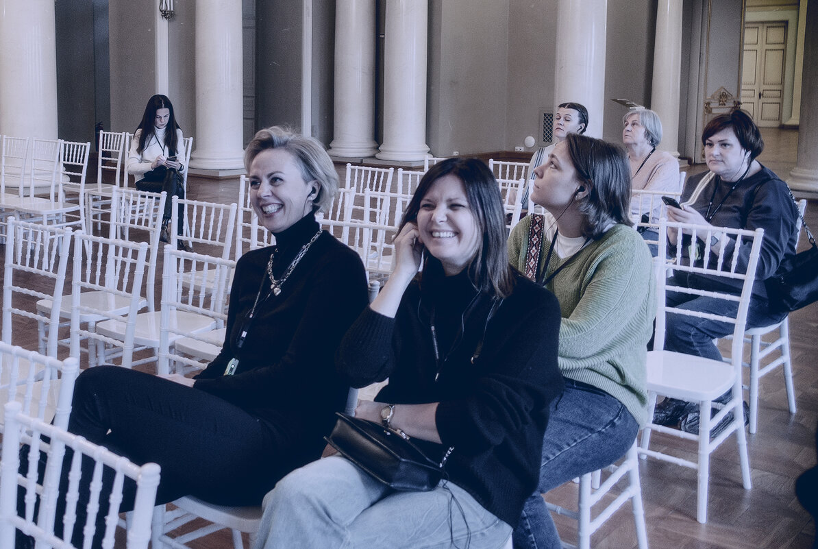 *** - Александр Русинов