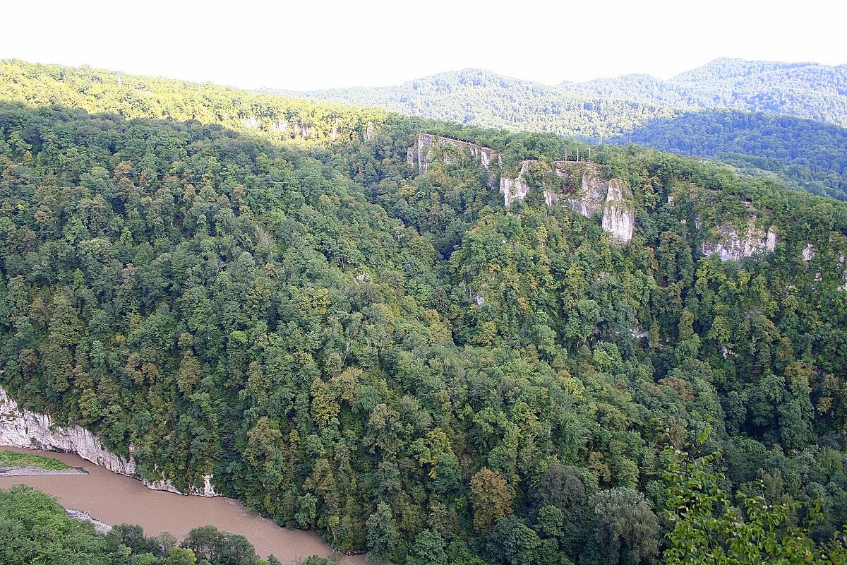 Каньон реки Мзымта Сочи - Tata Wolf Каньон реки Мзымта Сочи - Tata Wolf