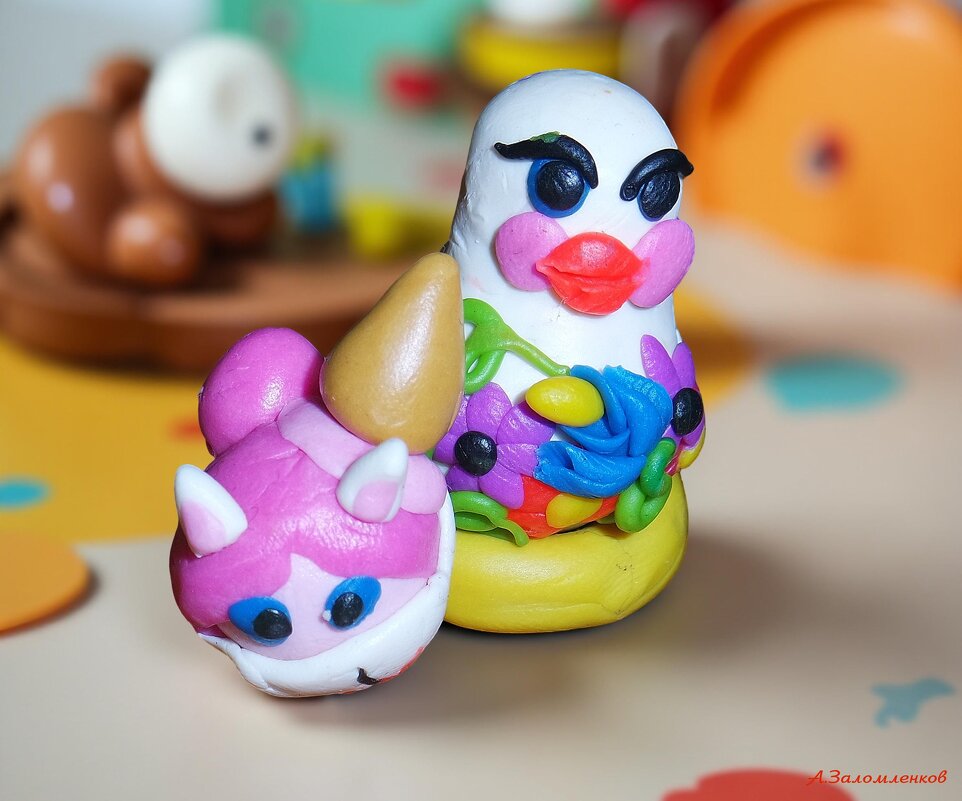 "Я люблю из пластилина, пластилин нежней чем глина.".. - Андрей Заломленков "Я люблю из пластилина, пластилин нежней чем глина.".. - Андрей Заломленков