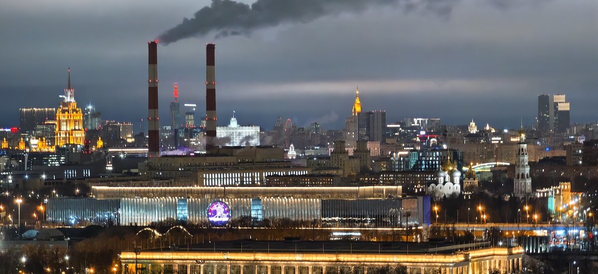 Москва со смотровой площадки на Воробьевых горах - <<< Наташа >>>