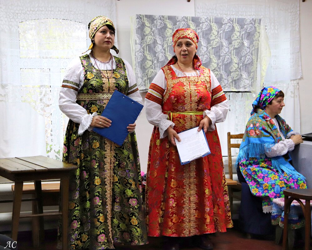 *** - Любовь Сахарова