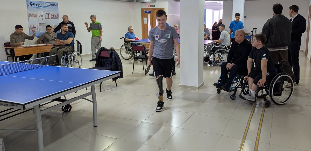 Сейчас начнется игра - Андрей Хлопонин