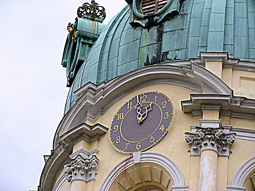 Фрагмент дворца Шарлоттенбург. - Владимир Драгунский