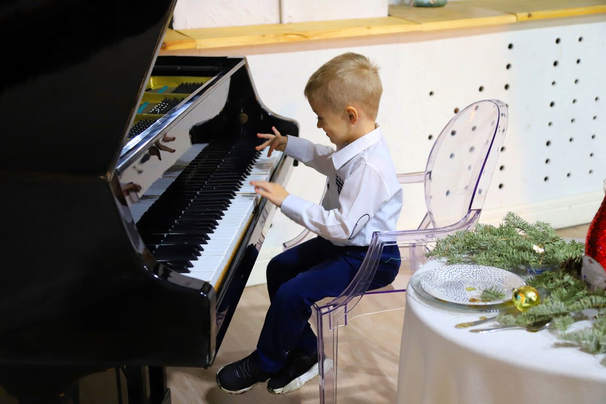 TS - Андрей Л. В.