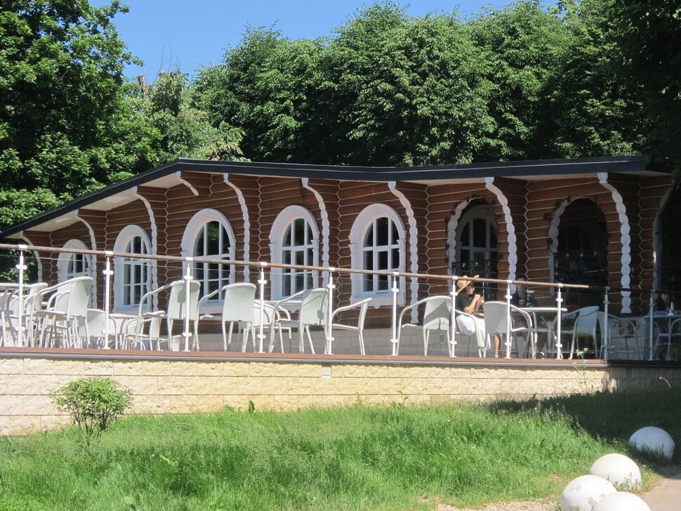 Звенигород. Кафе - Дмитрий Никитин