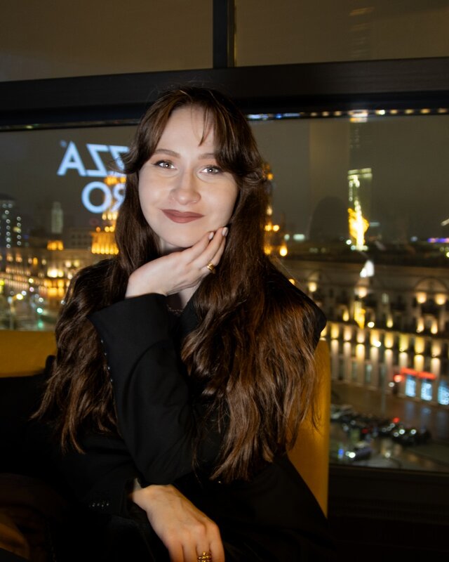 * - Евгений Ваулин