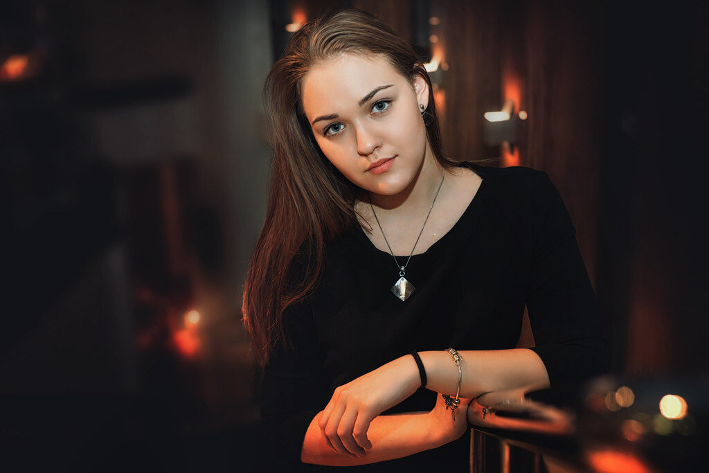 Портрет дувушки - Лилия .