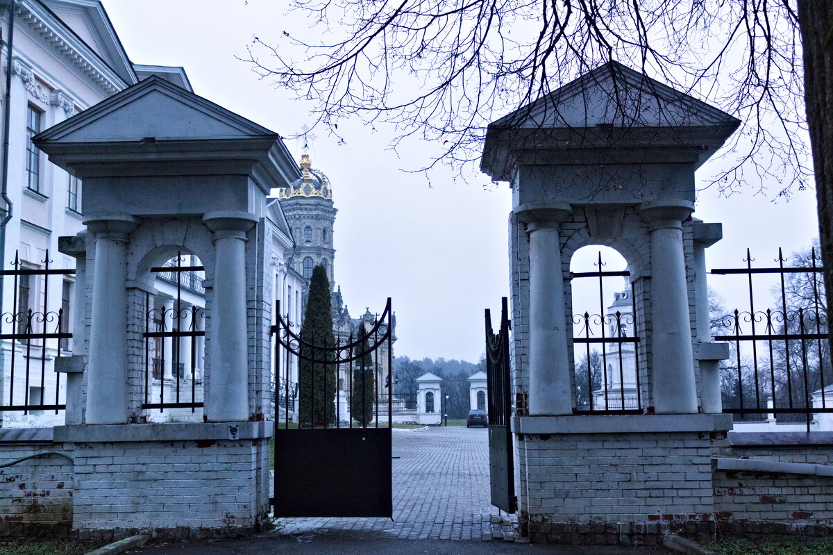 "Дубровицкая церковь" непривычные ракурсы - Артём 