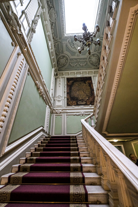 Парадная лестница особняка Половцова - Георгий А