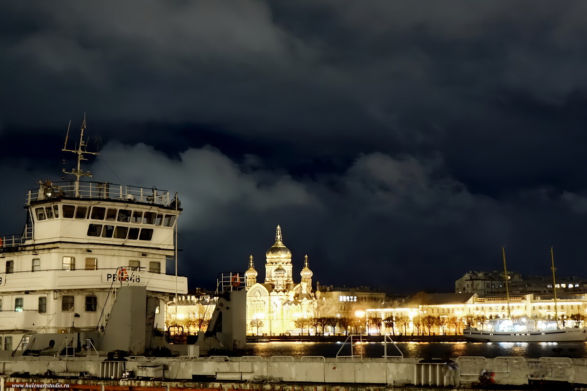 С Английской набережной.. - Игорь Корф