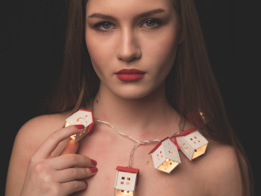 Гирлянда - Максим 