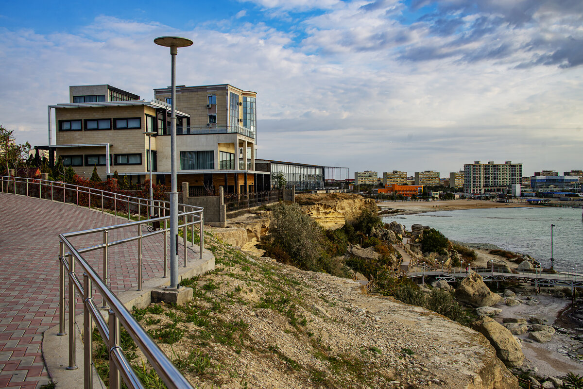 Берег - Анатолий Чикчирный