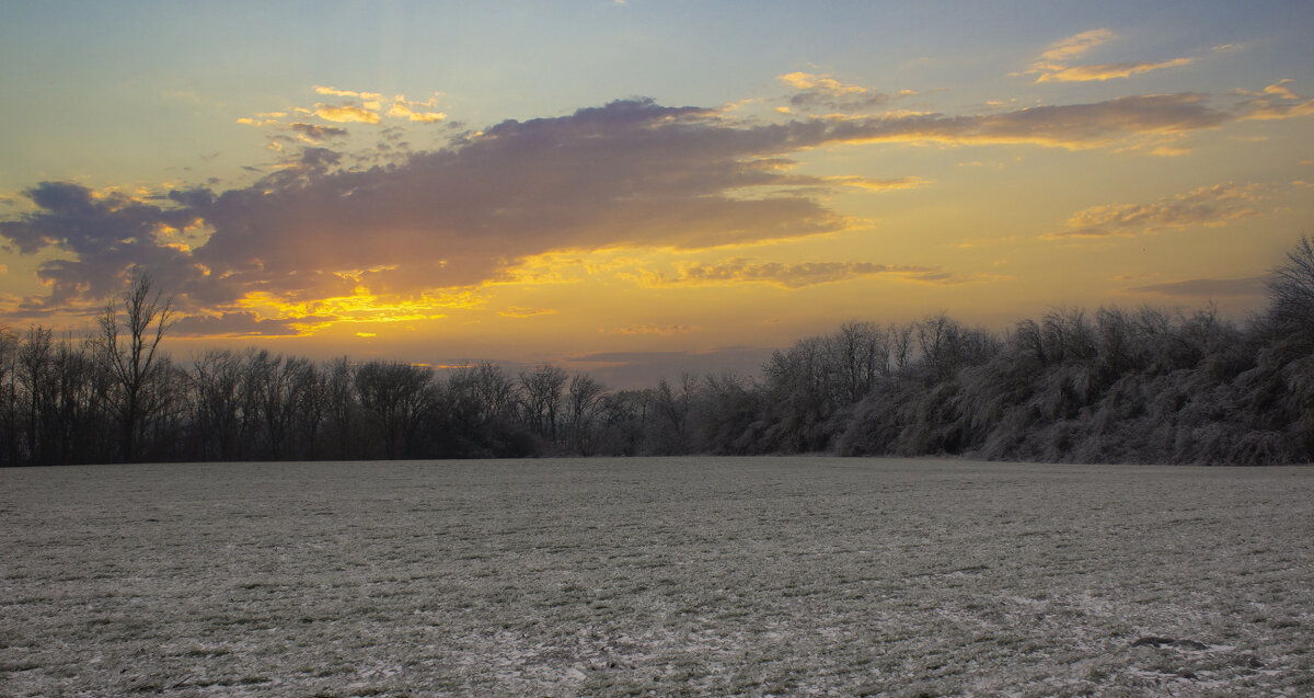 Закат. - Александр. AVG100 ---