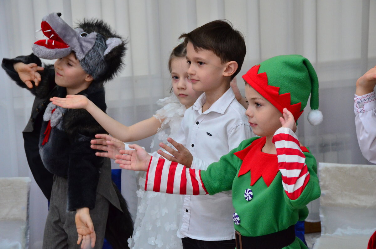 Ёлки по городу мчатся 2... - александр донченко