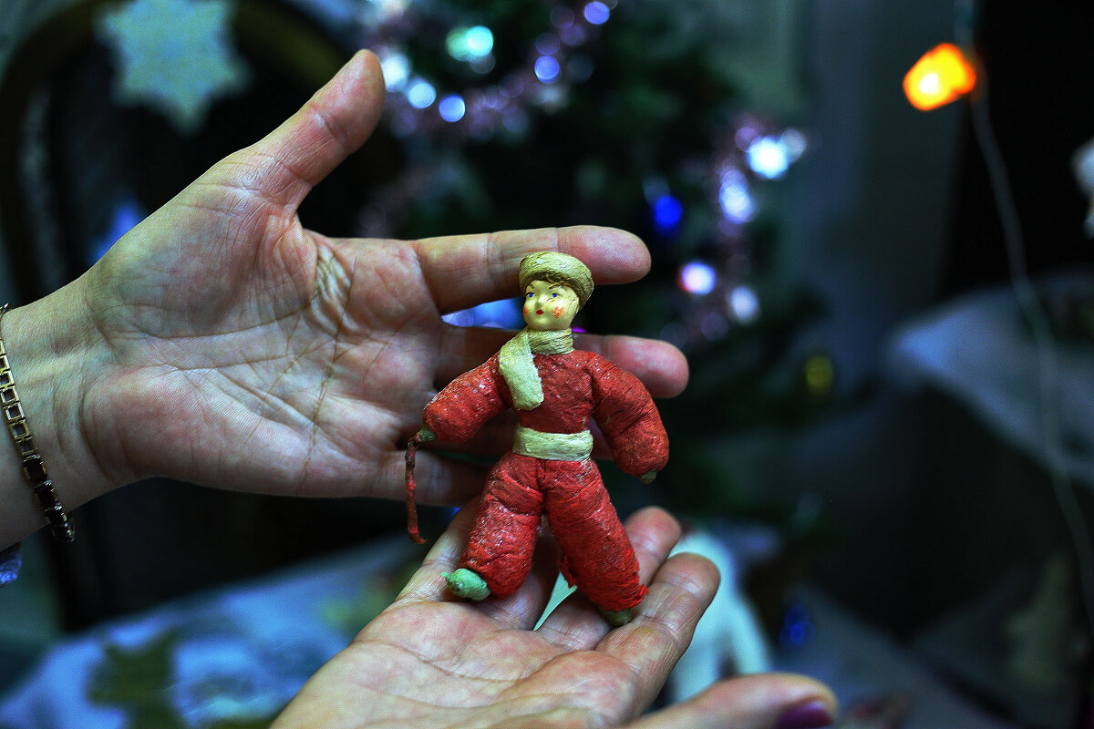 Игрушка - Юрий Гайворонскiий