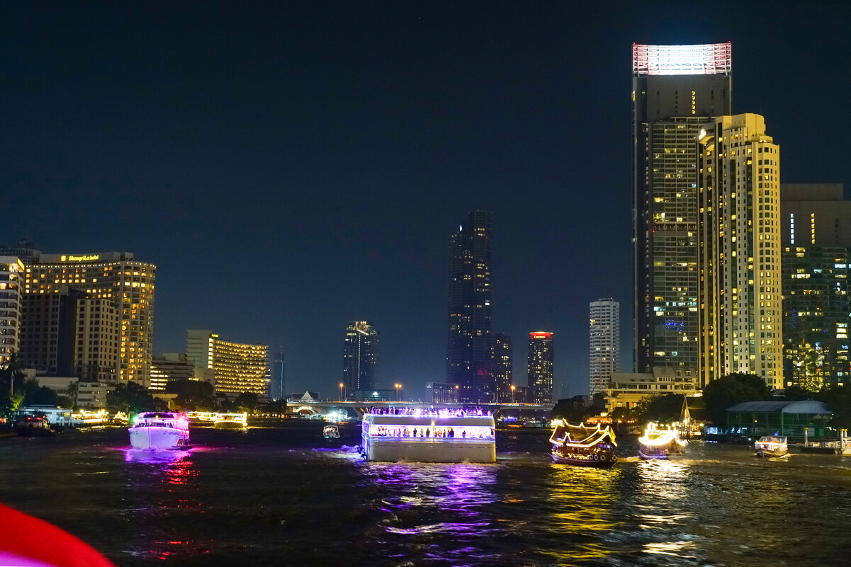 Вечерняя прогулка по реке Чао Прайя, Бангкок - Иван Литвинов