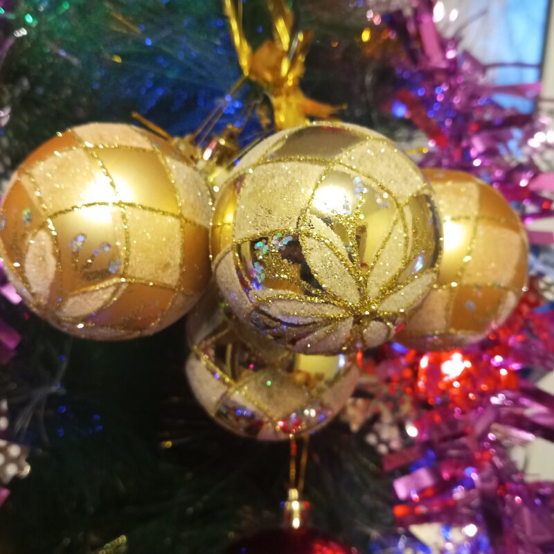 Шары новогодние - Елена Семигина