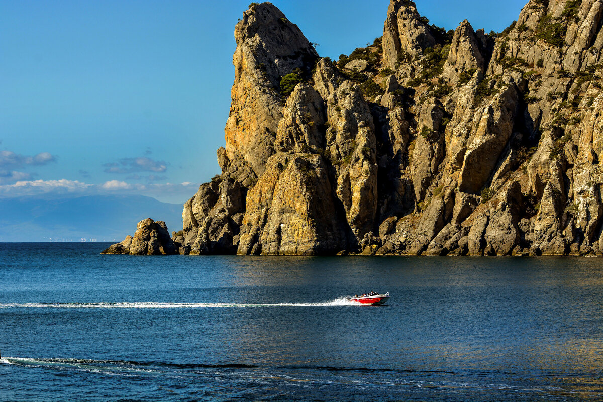 Голубая бухта. - Сергей Воротников