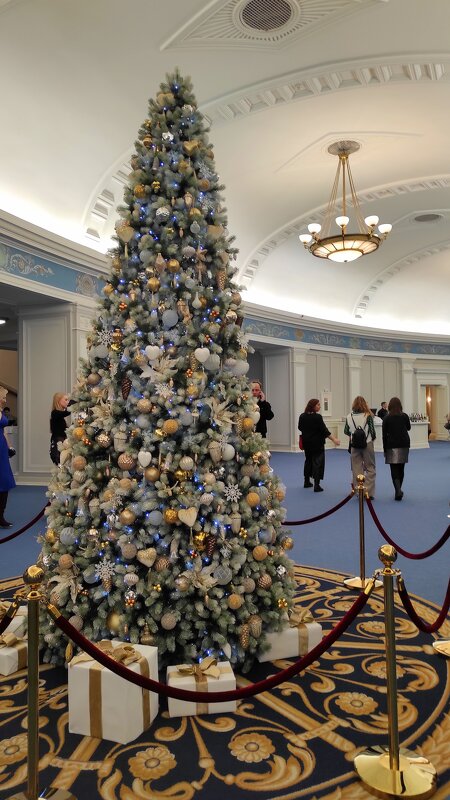 Театральная Ёлочка - Татьяна Лютаева