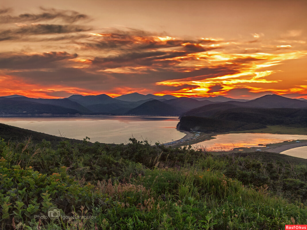 Вечер в заливе Владимира - Игорь Сарапулов