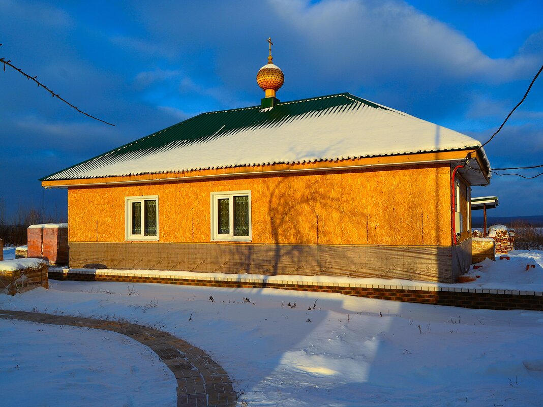 Новочебоксарск. Временный храм блаженной Ксении Петербургской. - Пётр Чернега