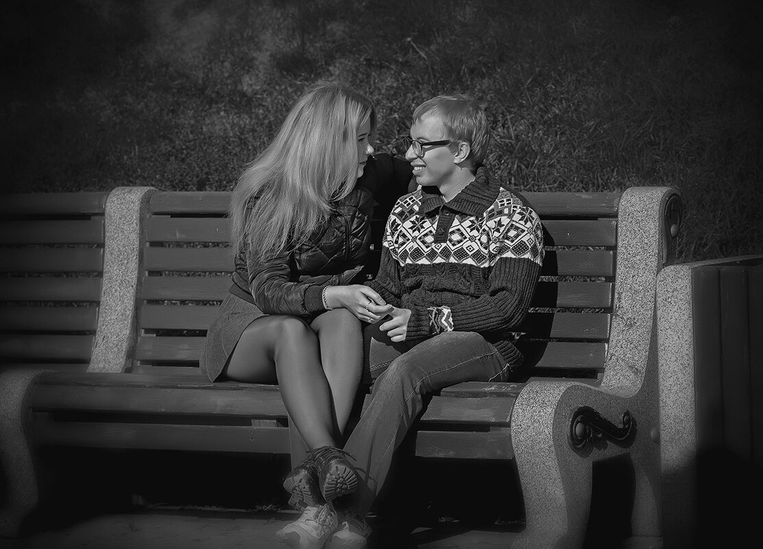 Глаза в глаза, рука в руке... И всё осталось вдалеке – - Николай Феофанов