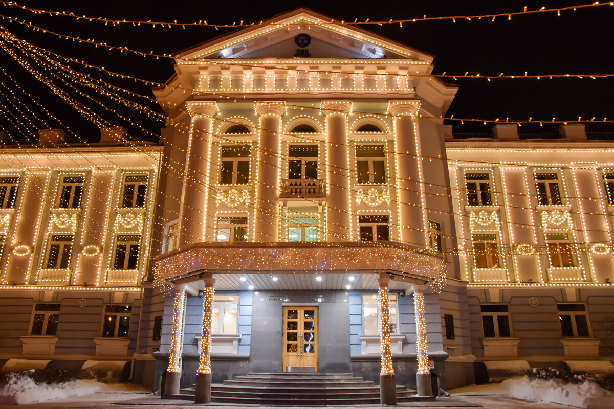 Предновогодняя - Владимир Звягин