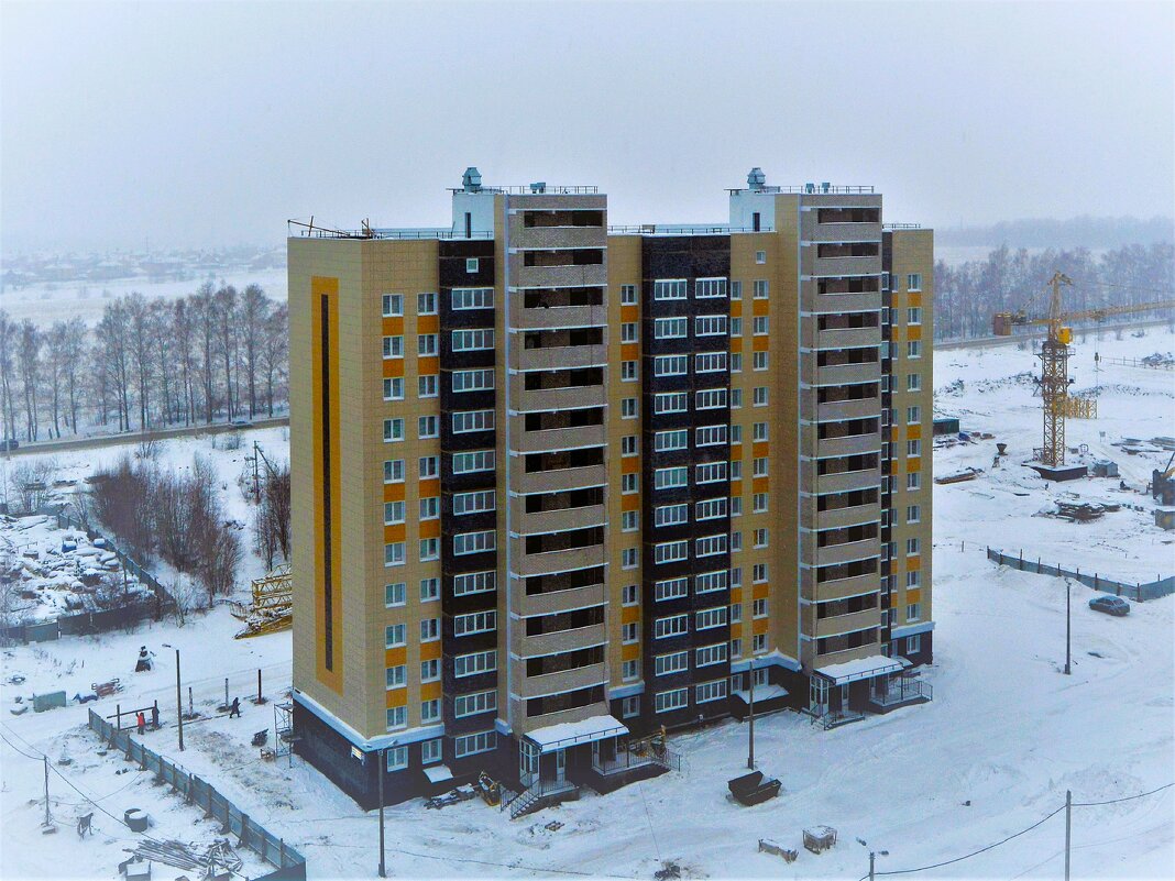 Новочебоксарск. Дом по ул. Воинов Интернационалистов 20. - Пётр Чернега