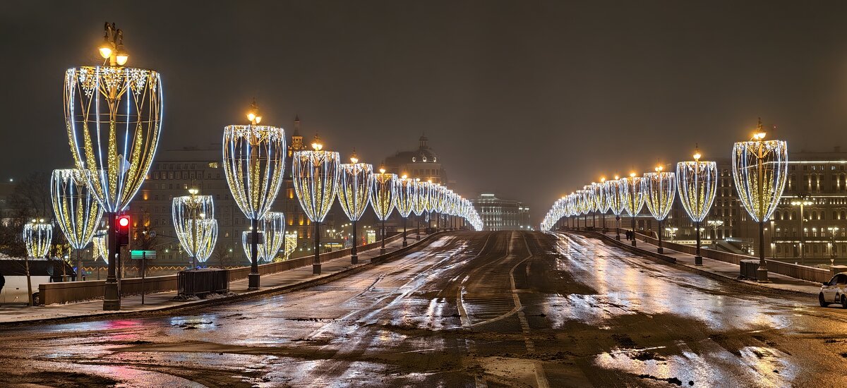 Большой Москворецкий мост - <<< Наташа >>> Большой Москворецкий мост - <<< Наташа >>>