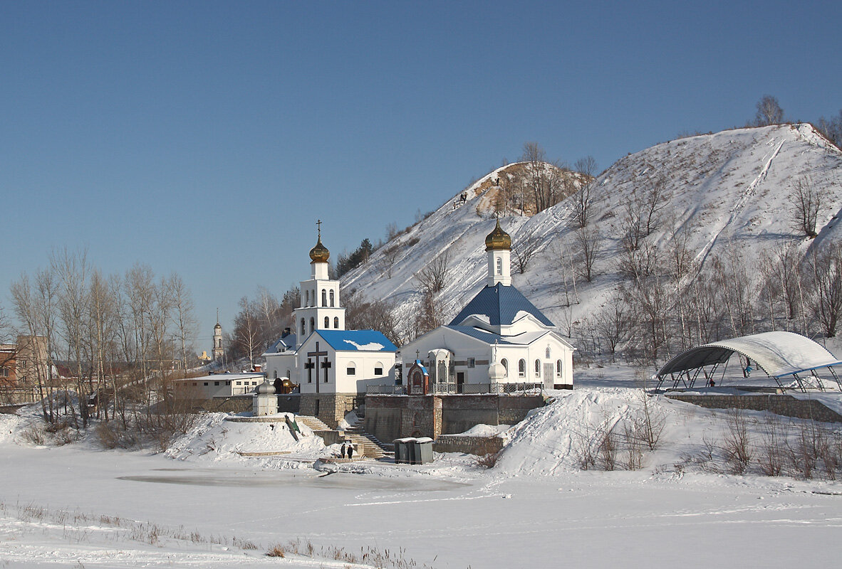 С НАСТУПАЮЩИМ НОВЫМ ГОДОМ, ДРУЗЬЯ ! - MILAV V
