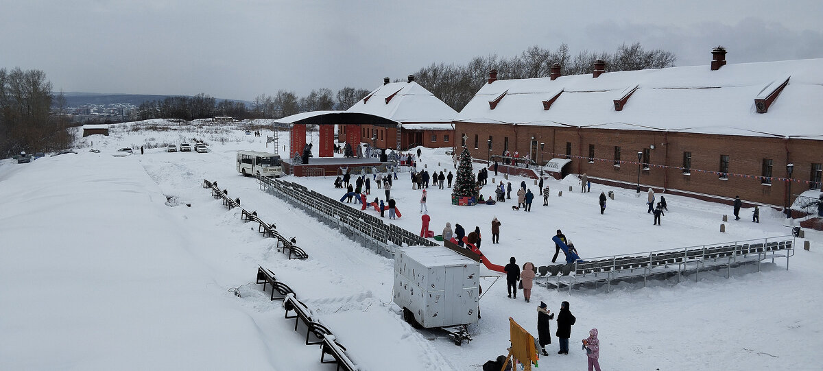 Кузнецкая крепость - Радмир Арсеньев Кузнецкая крепость - Радмир Арсеньев