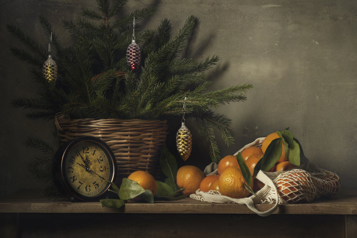 Новогодний натюрморт - Максим Вышарь Новогодний натюрморт - Максим Вышарь