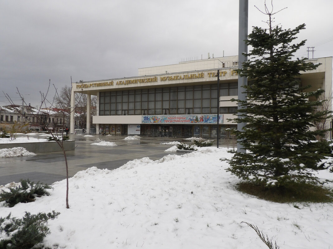 И  снег вовремя выпал - Валентин Семчишин