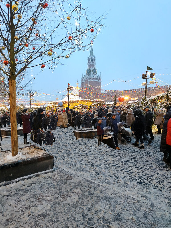 В центре столицы - Юлия Денискина