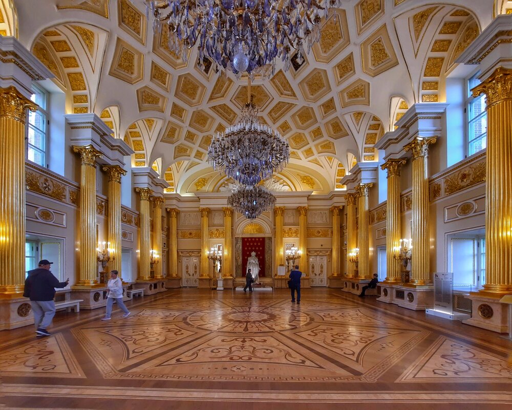 Екатерининский зал Большого дворца - Irene Irene Екатерининский зал Большого дворца - Irene Irene