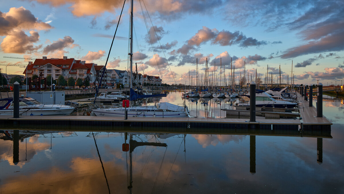 Последний вечер ноября... - Dmitriy Dikikh Последний вечер ноября... - Dmitriy Dikikh