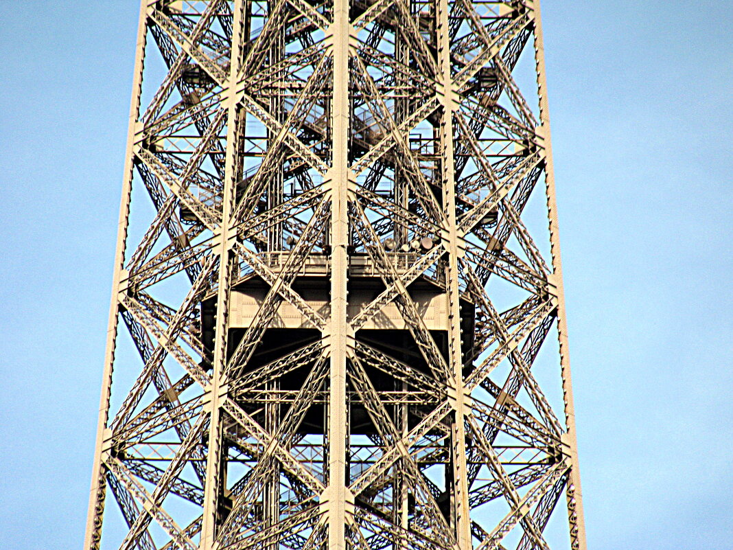 Париж. Эйфелева башня. - Владимир Драгунский