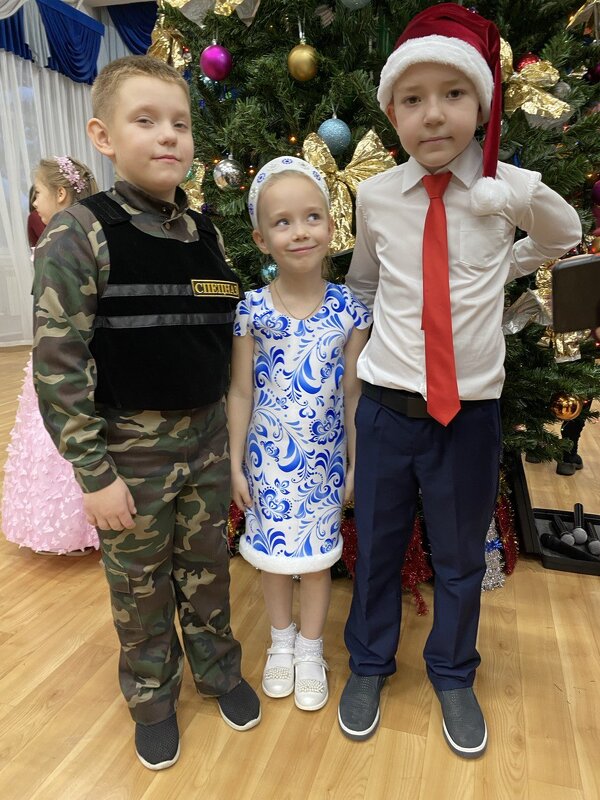 Дружная троица . - Мила Бовкун