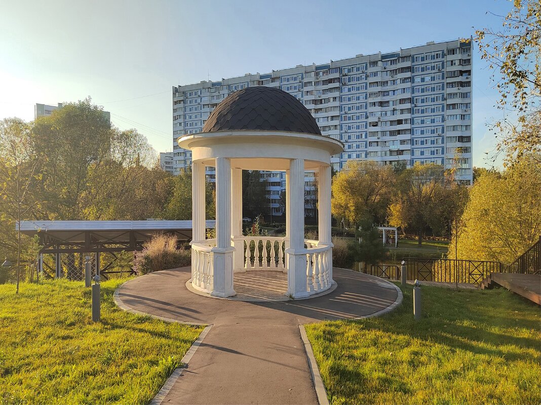 Беседка  в парке - Фотогруппа Весна