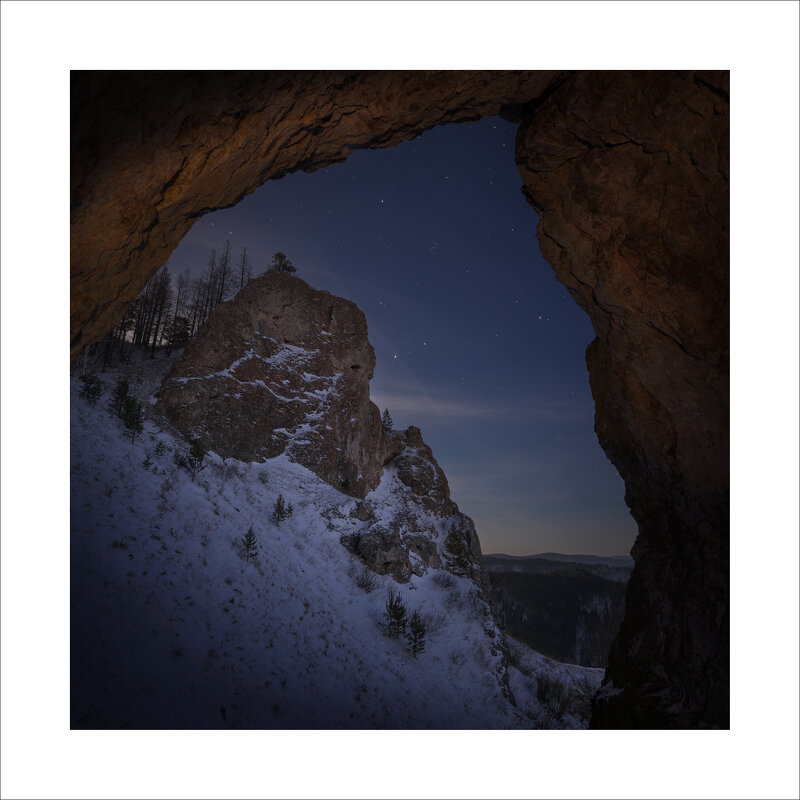 * - Александр Иванов