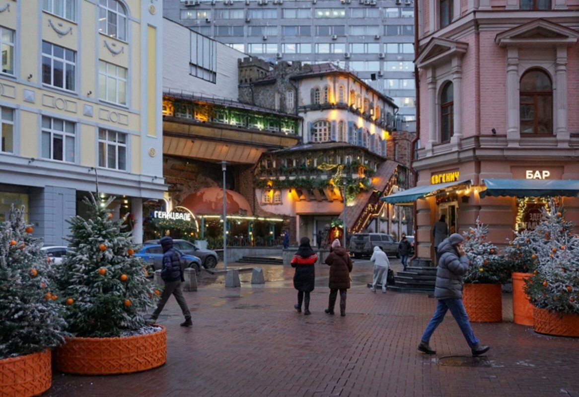 Старый Арбат - Ольга 