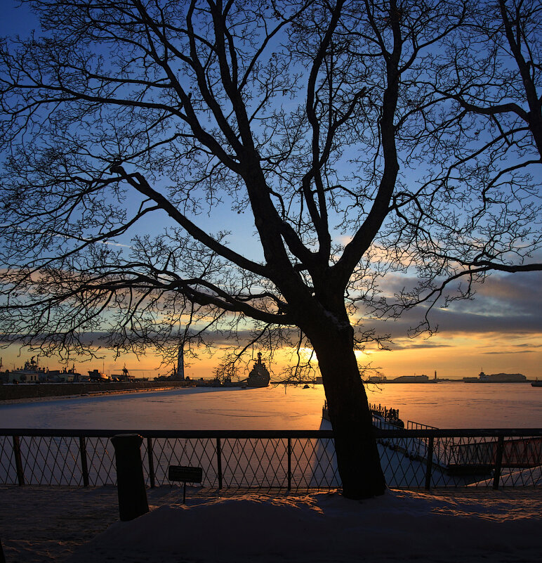 *** - Сергей Григорьев