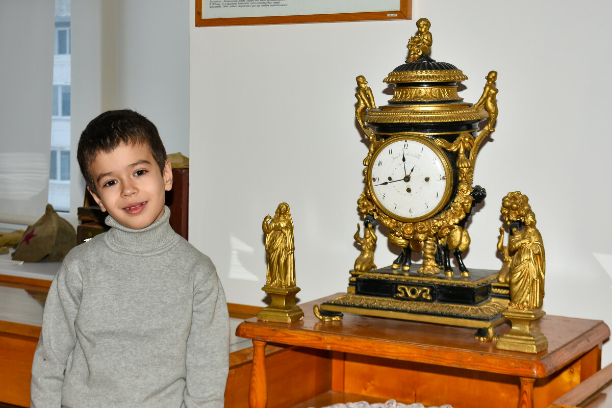 старинные часы - Владимир VS