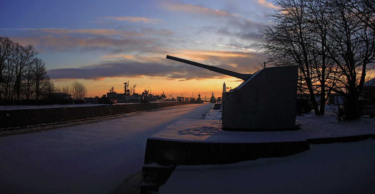 *** - Сергей Григорьев