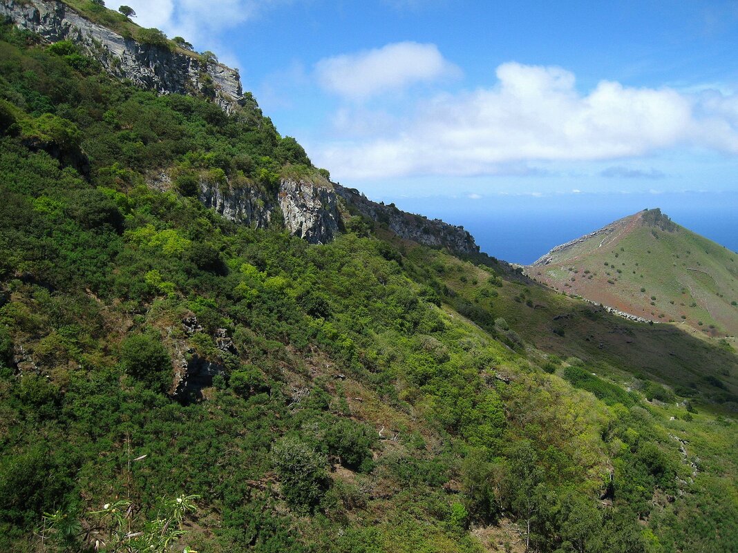 На острове Вознесения, заморской территории Великобритании. - unix (Илья Утропов)