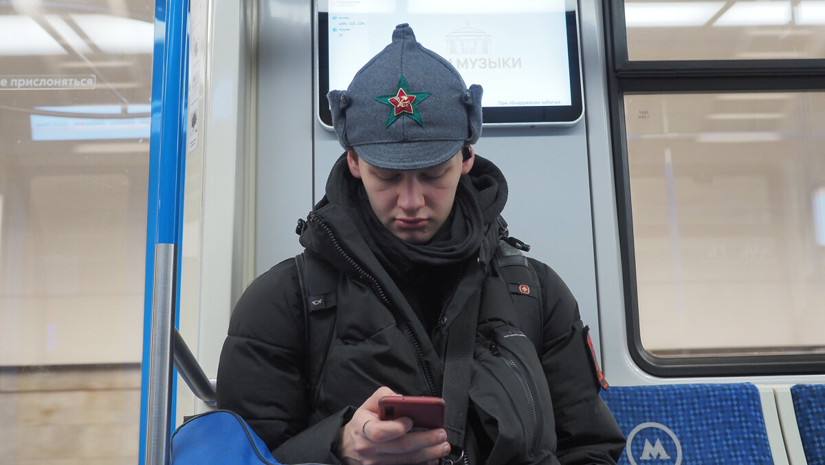 Будёновец - юрий поляков Будёновец - юрий поляков